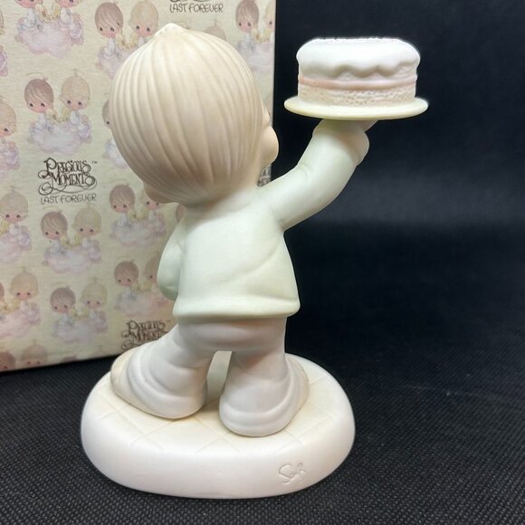 Precious Moments “This is The Day Which The Lord Has Made" figurine - Picture 2 of 3